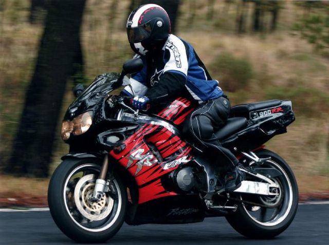 900RR