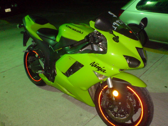 KAWA ZX6R